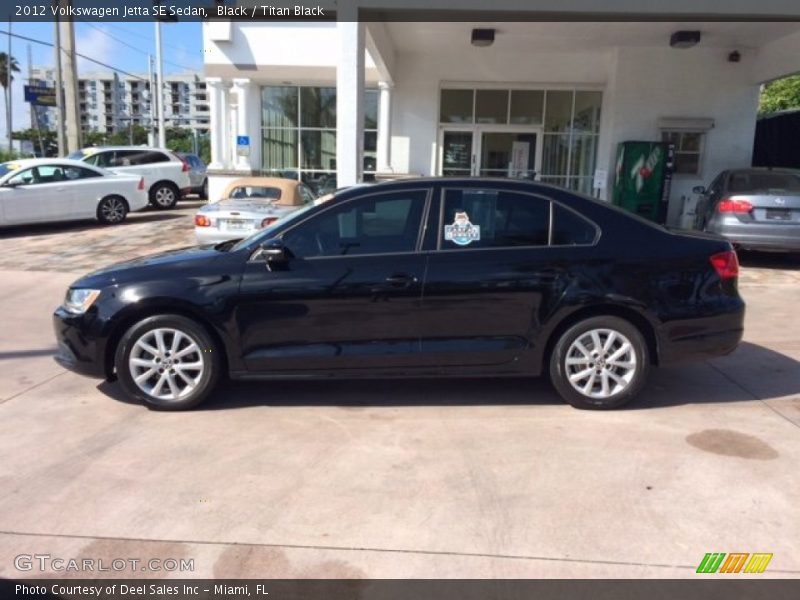 Black / Titan Black 2012 Volkswagen Jetta SE Sedan