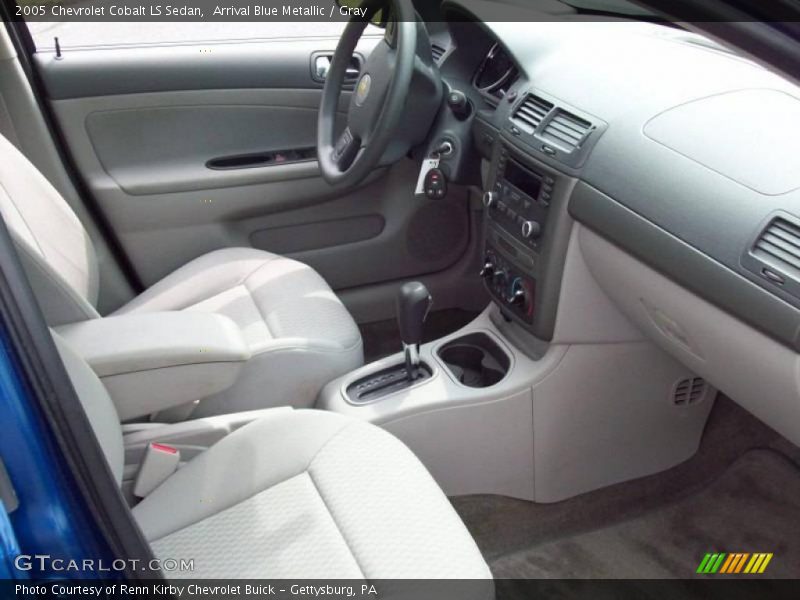 Arrival Blue Metallic / Gray 2005 Chevrolet Cobalt LS Sedan