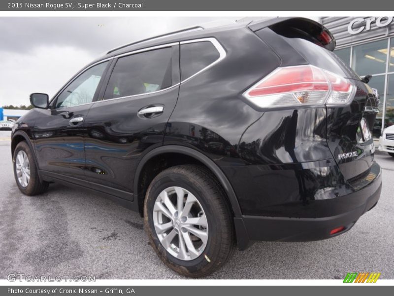 Super Black / Charcoal 2015 Nissan Rogue SV