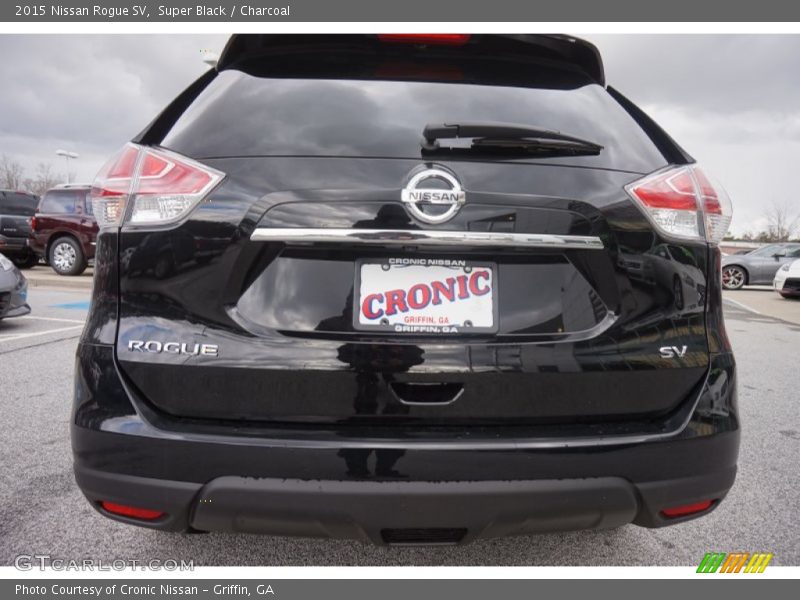 Super Black / Charcoal 2015 Nissan Rogue SV