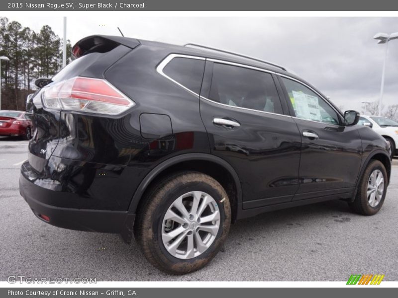  2015 Rogue SV Super Black