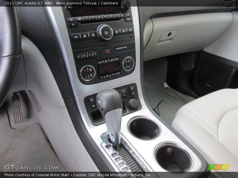 White Diamond Tintcoat / Cashmere 2011 GMC Acadia SLT AWD