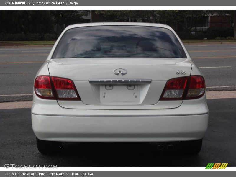 Ivory White Pearl / Beige 2004 Infiniti I 35