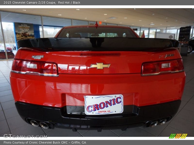 Red Hot / Black 2015 Chevrolet Camaro Z/28 Coupe