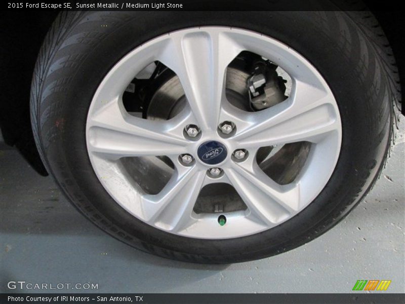 Sunset Metallic / Medium Light Stone 2015 Ford Escape SE