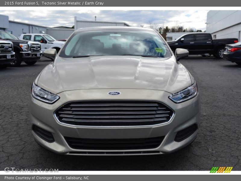 Tectonic Silver Metallic / Earth Gray 2015 Ford Fusion S