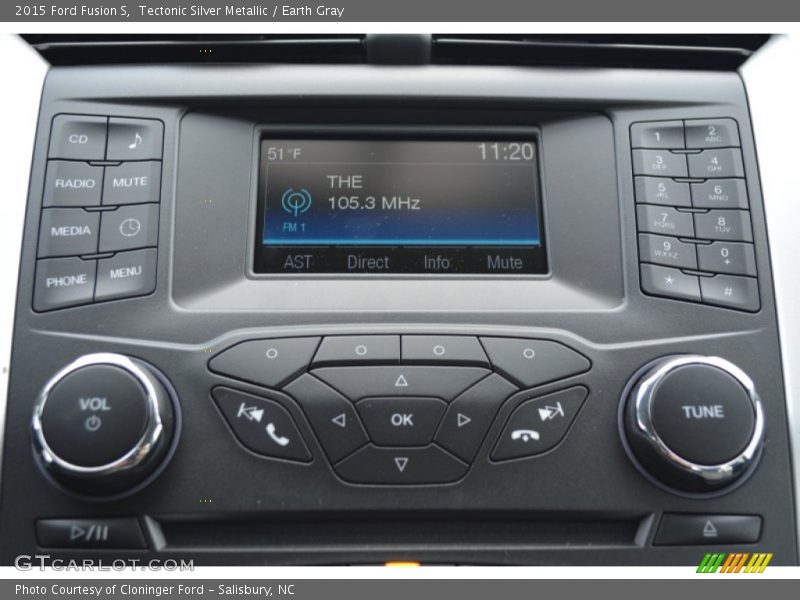 Tectonic Silver Metallic / Earth Gray 2015 Ford Fusion S