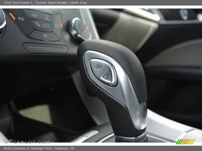 Tectonic Silver Metallic / Earth Gray 2015 Ford Fusion S