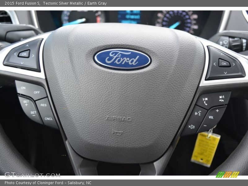 Tectonic Silver Metallic / Earth Gray 2015 Ford Fusion S