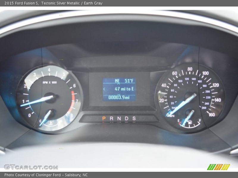 Tectonic Silver Metallic / Earth Gray 2015 Ford Fusion S