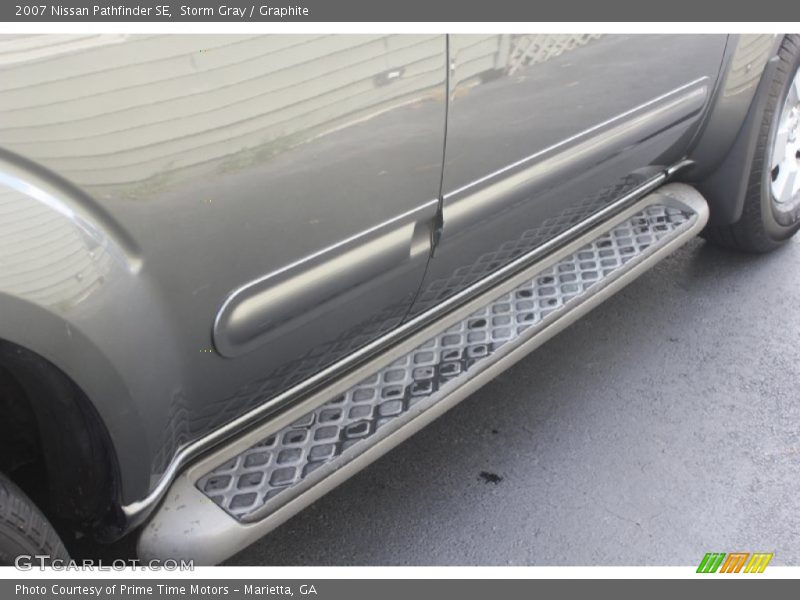 Storm Gray / Graphite 2007 Nissan Pathfinder SE