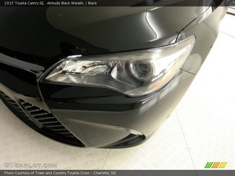 Attitude Black Metallic / Black 2015 Toyota Camry SE