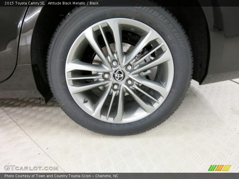 Attitude Black Metallic / Black 2015 Toyota Camry SE