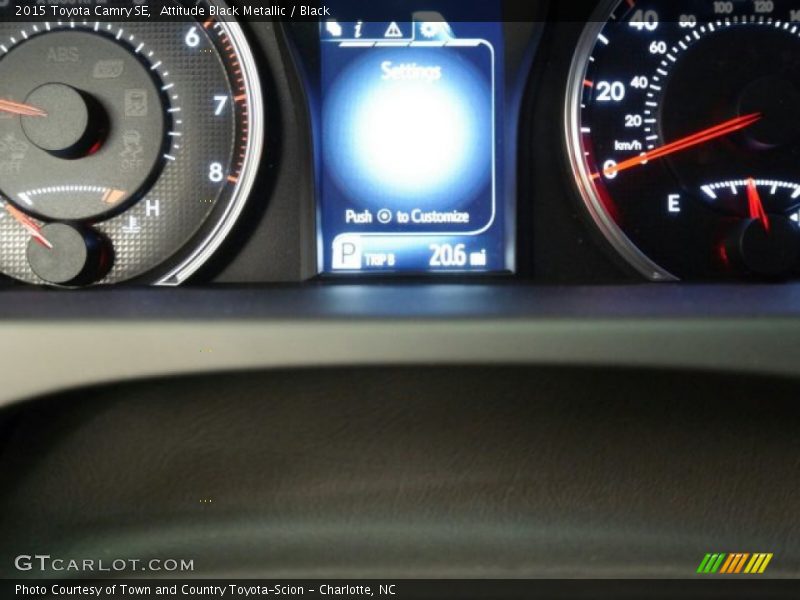 Attitude Black Metallic / Black 2015 Toyota Camry SE