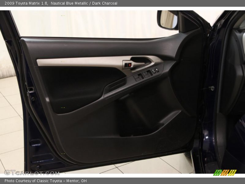 Door Panel of 2009 Matrix 1.8