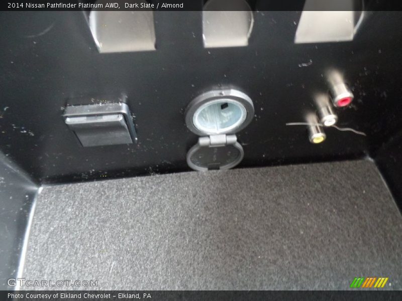 Dark Slate / Almond 2014 Nissan Pathfinder Platinum AWD