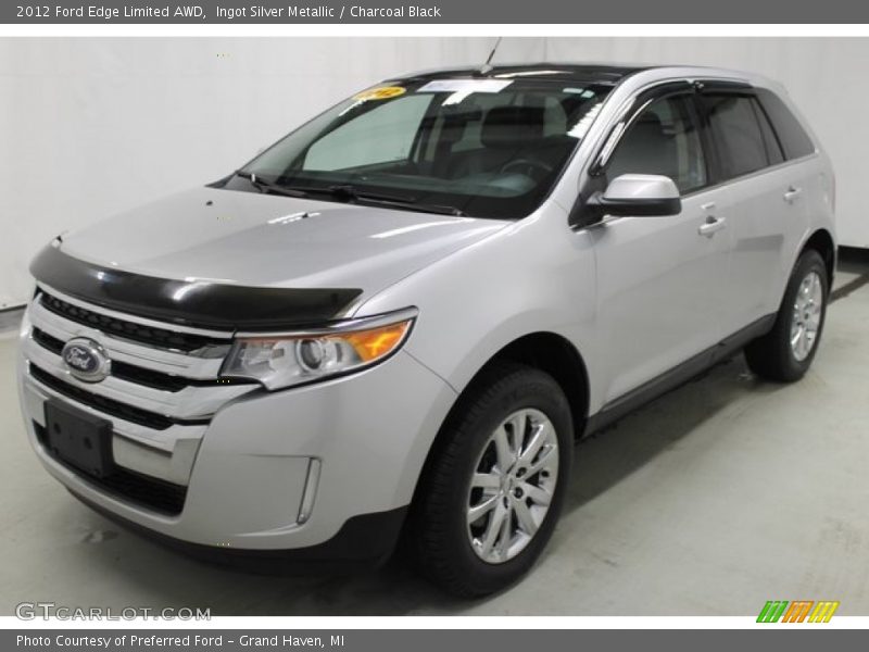 Front 3/4 View of 2012 Edge Limited AWD