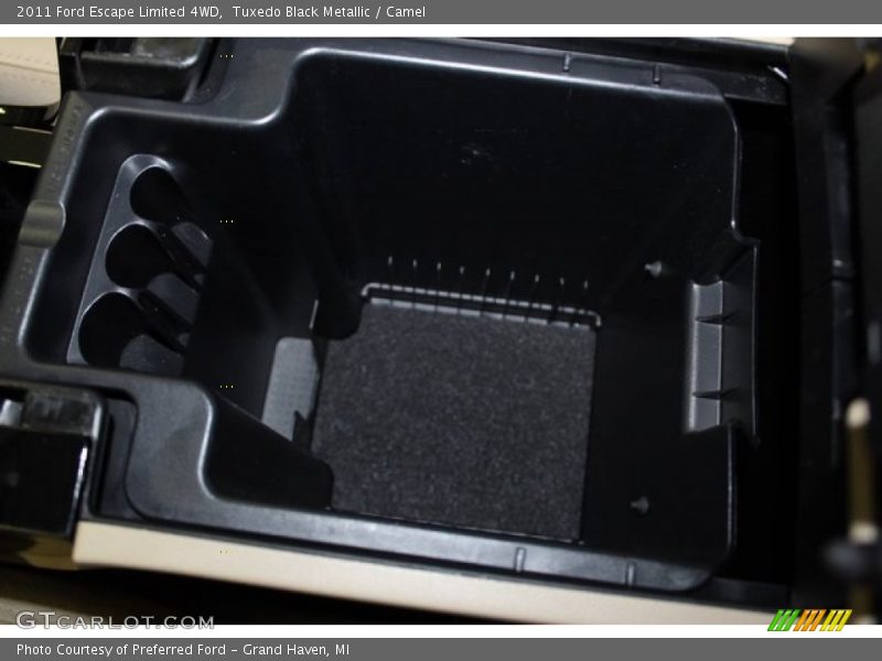 Tuxedo Black Metallic / Camel 2011 Ford Escape Limited 4WD