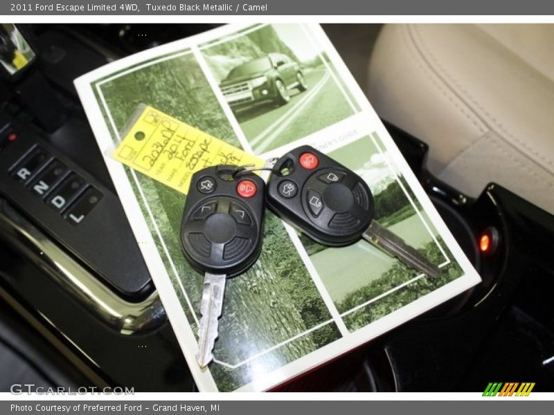 Tuxedo Black Metallic / Camel 2011 Ford Escape Limited 4WD