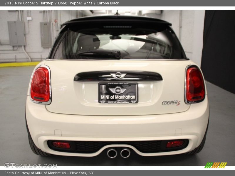 Pepper White / Carbon Black 2015 Mini Cooper S Hardtop 2 Door