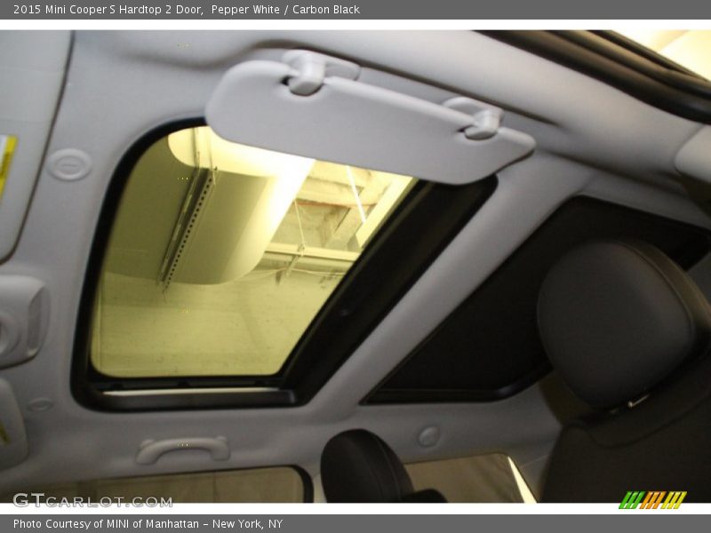 Pepper White / Carbon Black 2015 Mini Cooper S Hardtop 2 Door