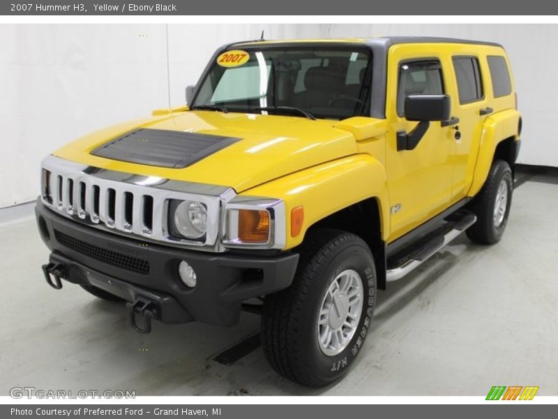 Yellow / Ebony Black 2007 Hummer H3