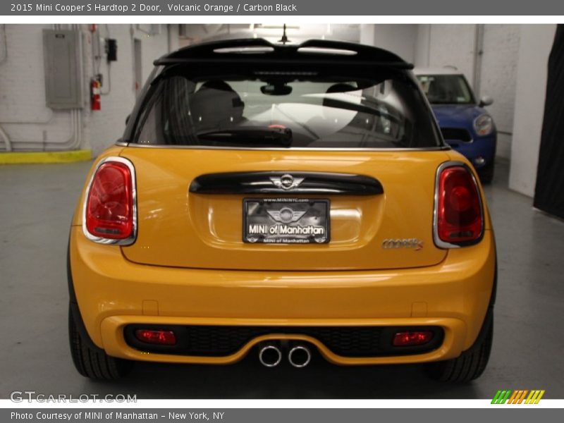 Volcanic Orange / Carbon Black 2015 Mini Cooper S Hardtop 2 Door