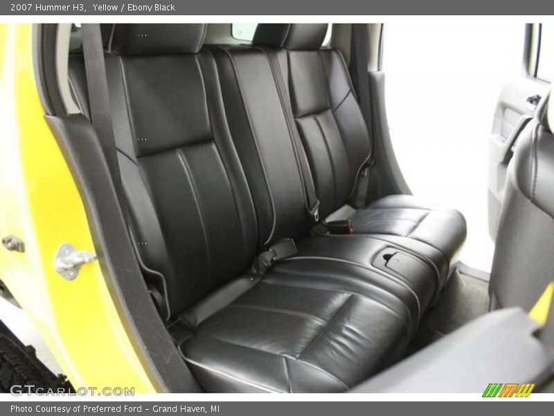 Yellow / Ebony Black 2007 Hummer H3