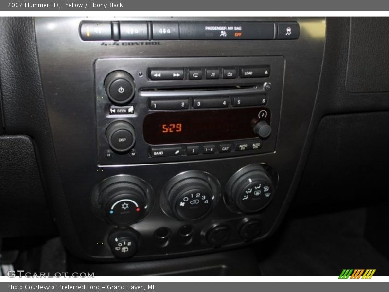 Yellow / Ebony Black 2007 Hummer H3