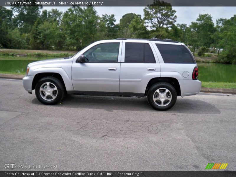 Silver Ice Metallic / Ebony 2009 Chevrolet TrailBlazer LT