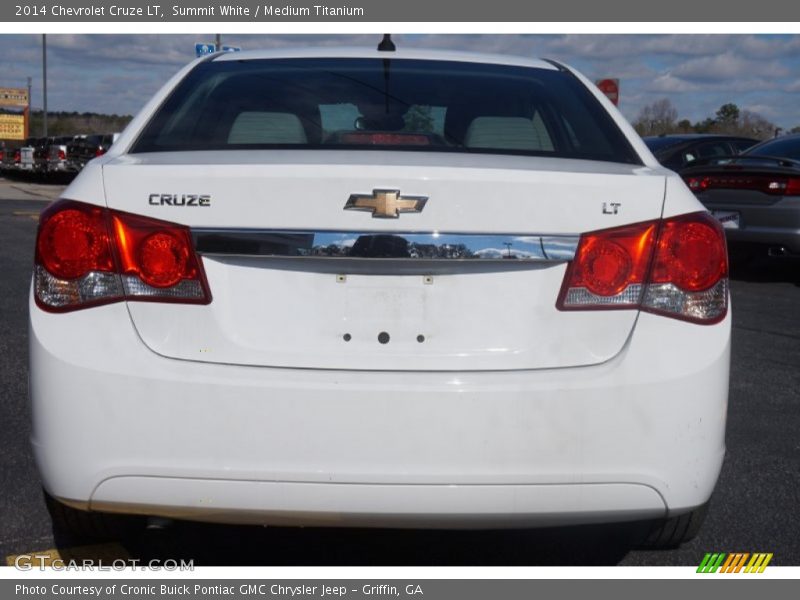Summit White / Medium Titanium 2014 Chevrolet Cruze LT
