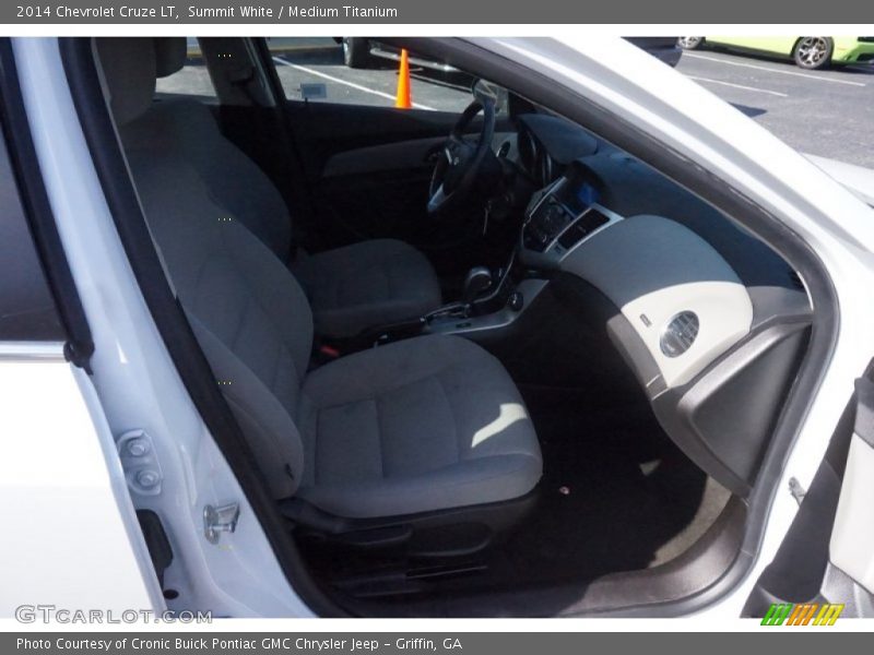 Summit White / Medium Titanium 2014 Chevrolet Cruze LT