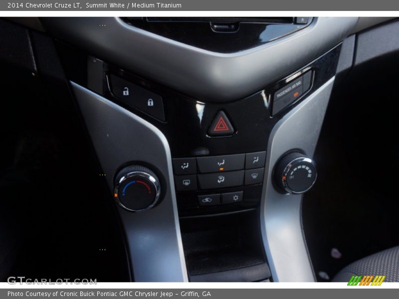 Summit White / Medium Titanium 2014 Chevrolet Cruze LT