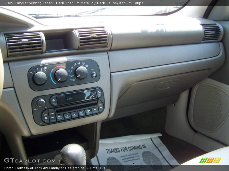 Dark Titanium Metallic / Dark Taupe/Medium Taupe 2005 Chrysler Sebring Sedan