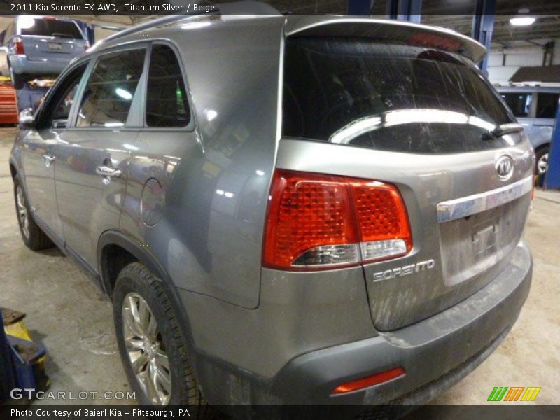 Titanium Silver / Beige 2011 Kia Sorento EX AWD