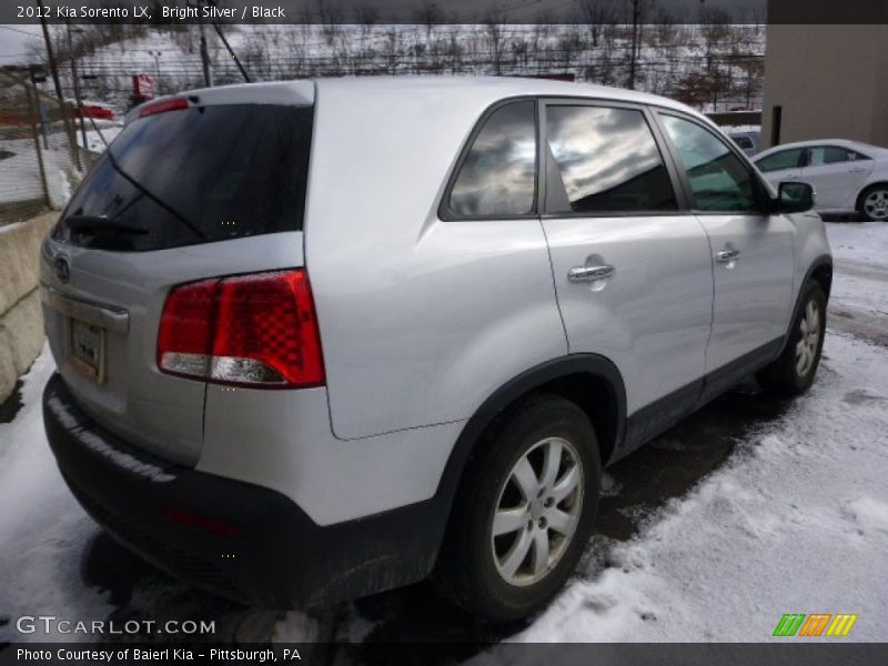 Bright Silver / Black 2012 Kia Sorento LX