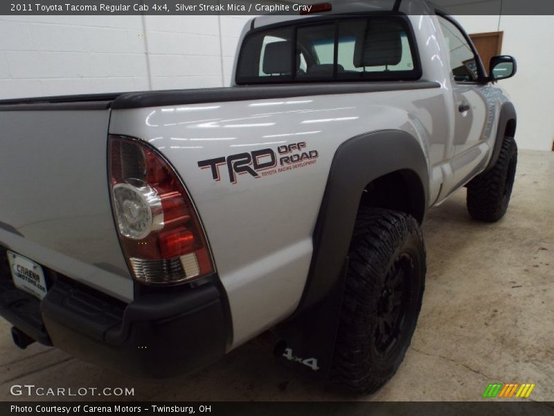 Silver Streak Mica / Graphite Gray 2011 Toyota Tacoma Regular Cab 4x4