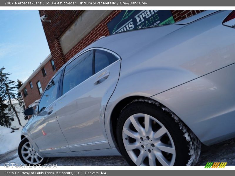 Iridium Silver Metallic / Grey/Dark Grey 2007 Mercedes-Benz S 550 4Matic Sedan