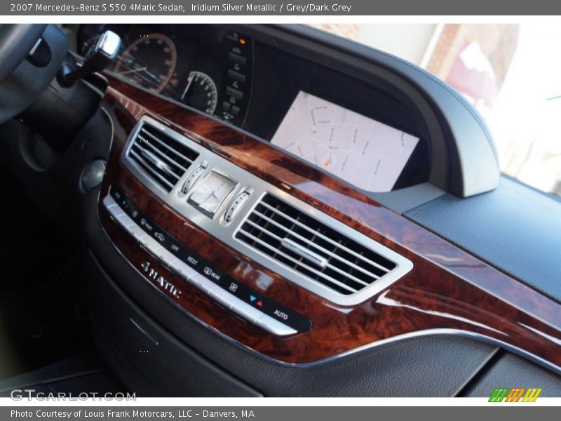 Iridium Silver Metallic / Grey/Dark Grey 2007 Mercedes-Benz S 550 4Matic Sedan