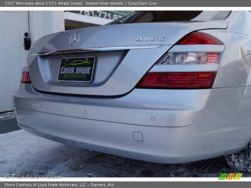 Iridium Silver Metallic / Grey/Dark Grey 2007 Mercedes-Benz S 550 4Matic Sedan
