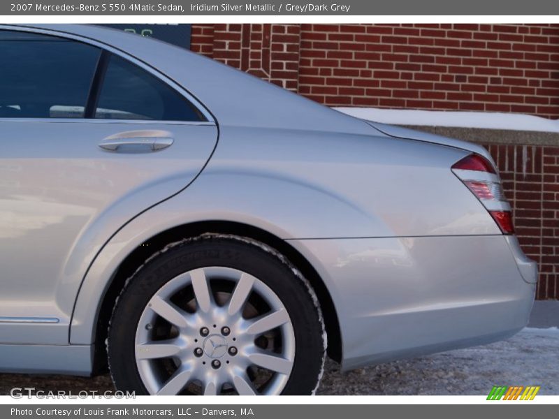 Iridium Silver Metallic / Grey/Dark Grey 2007 Mercedes-Benz S 550 4Matic Sedan