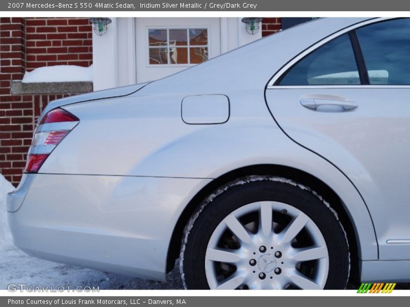 Iridium Silver Metallic / Grey/Dark Grey 2007 Mercedes-Benz S 550 4Matic Sedan