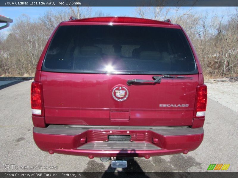 Red E / Shale 2004 Cadillac Escalade AWD