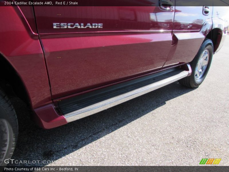 Red E / Shale 2004 Cadillac Escalade AWD