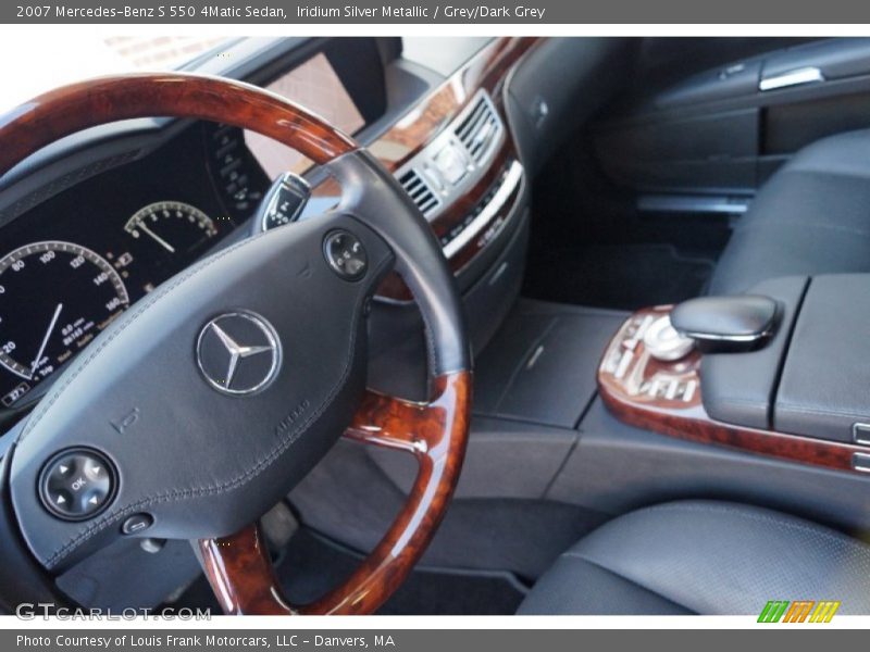 Iridium Silver Metallic / Grey/Dark Grey 2007 Mercedes-Benz S 550 4Matic Sedan