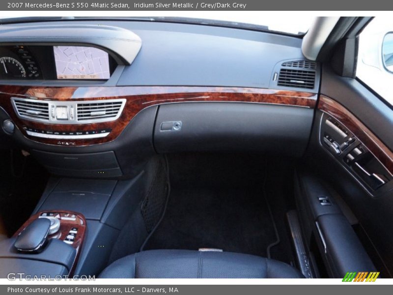 Iridium Silver Metallic / Grey/Dark Grey 2007 Mercedes-Benz S 550 4Matic Sedan