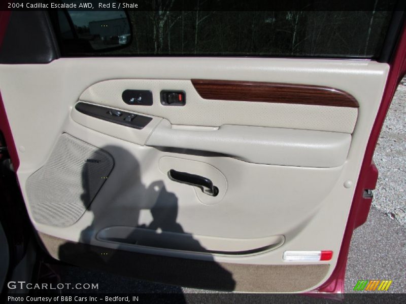 Red E / Shale 2004 Cadillac Escalade AWD