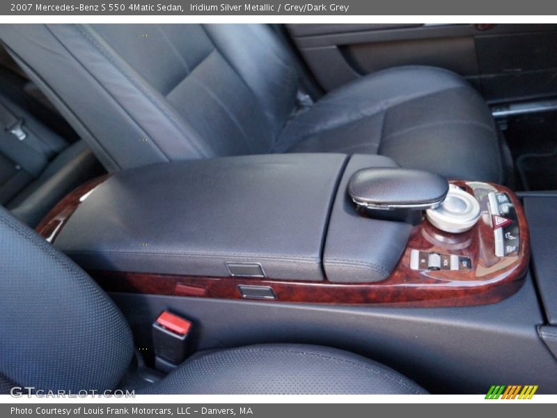 Iridium Silver Metallic / Grey/Dark Grey 2007 Mercedes-Benz S 550 4Matic Sedan