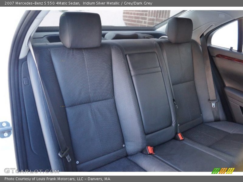 Iridium Silver Metallic / Grey/Dark Grey 2007 Mercedes-Benz S 550 4Matic Sedan