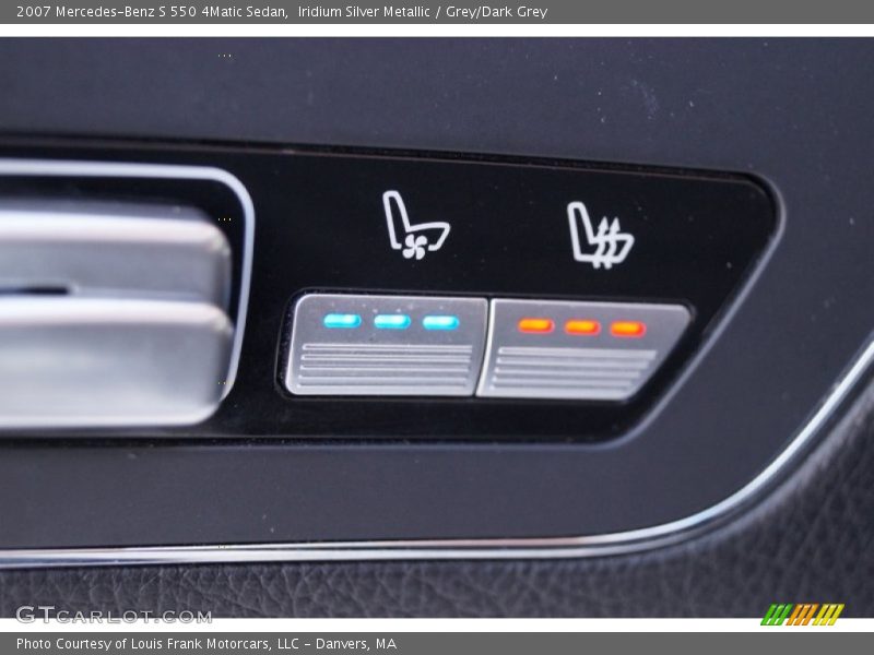 Iridium Silver Metallic / Grey/Dark Grey 2007 Mercedes-Benz S 550 4Matic Sedan